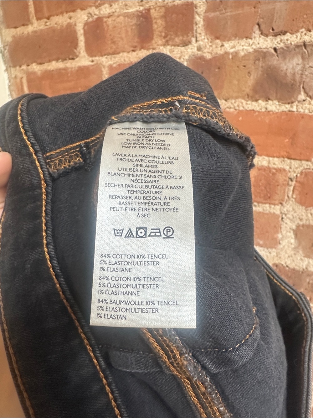 Pilcro Rylan Wide-Leg Rise Jeans - Picture 6 of 6